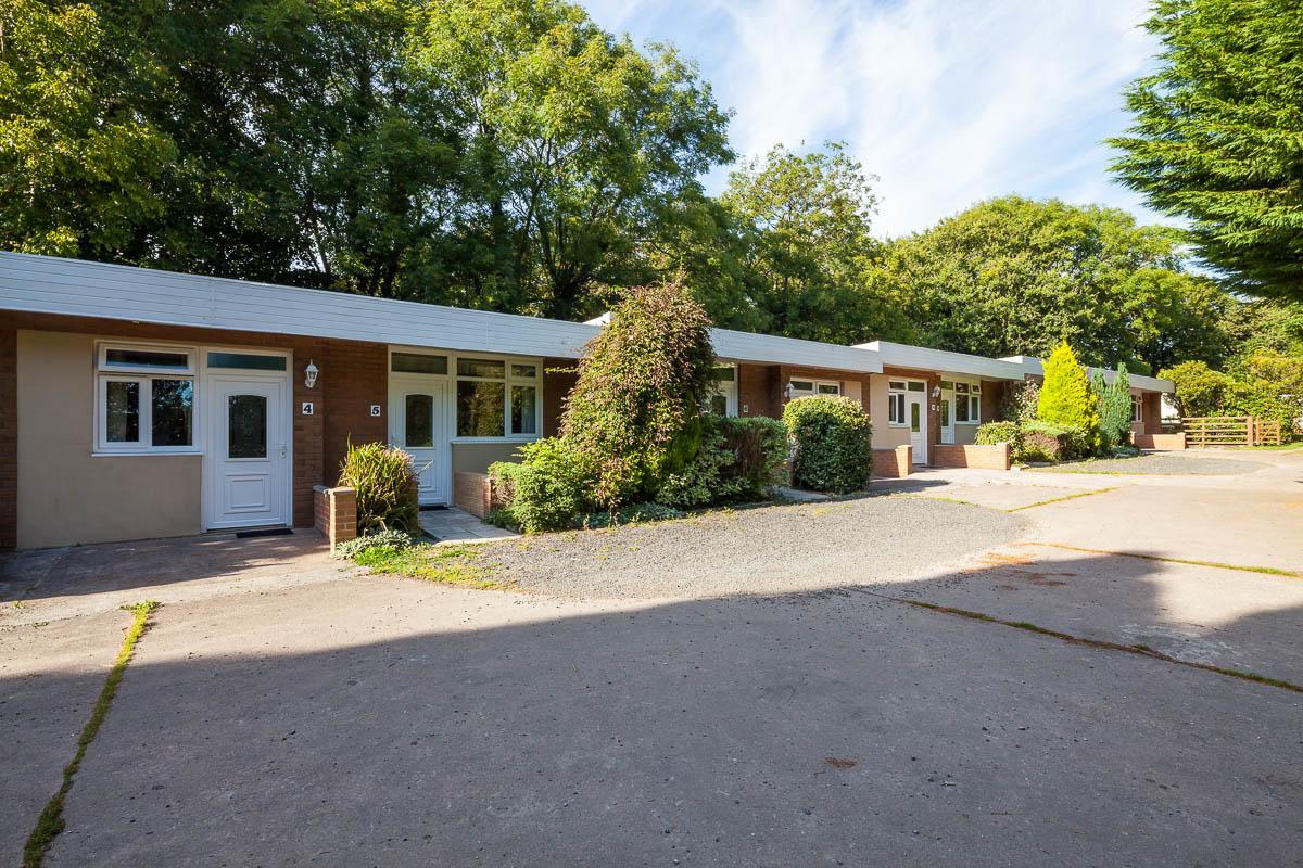 Hotel Nant-y-ffin 3*